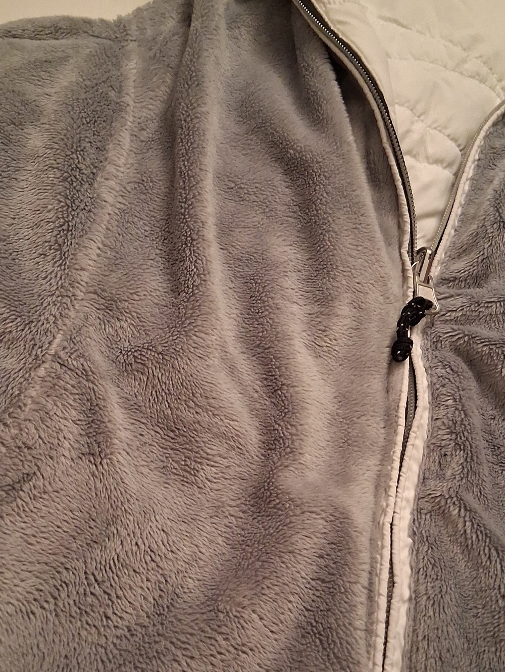 Reversible Free Country Vest - Picture 7 of 7